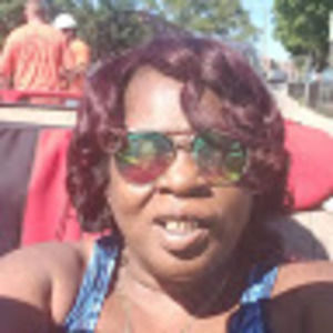 Meet your Posher, Denise